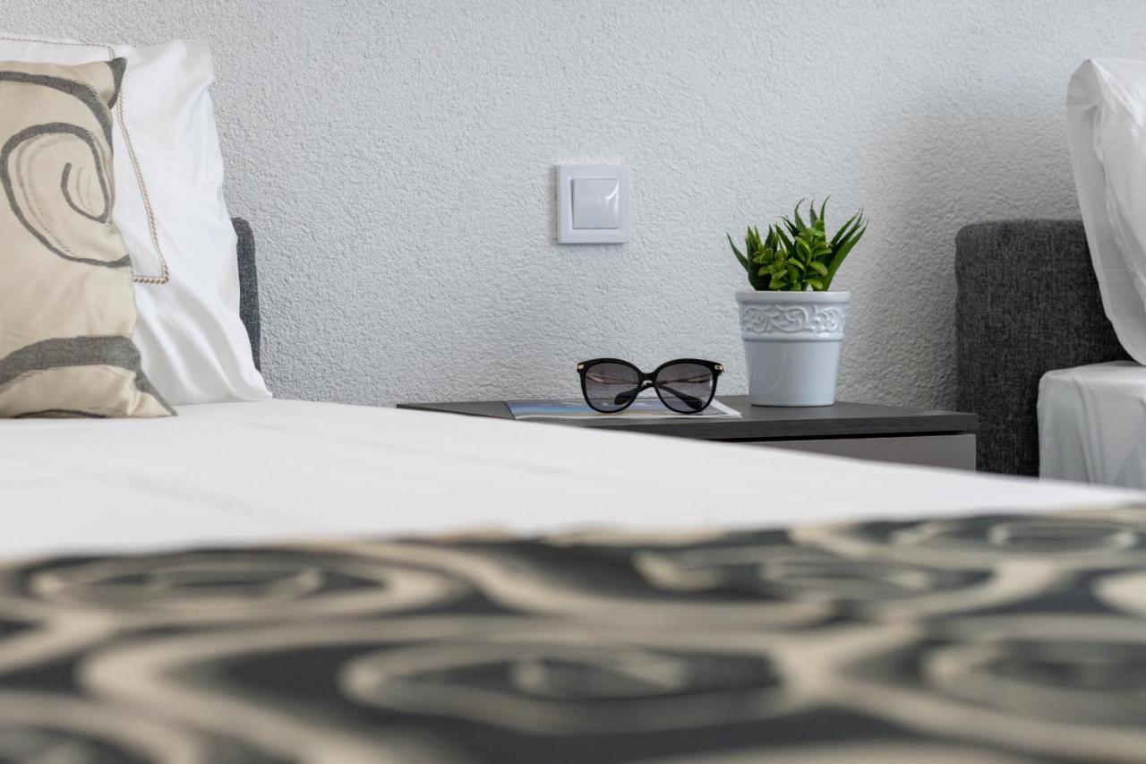 Apartmani Kastelina Vir Bagian luar foto